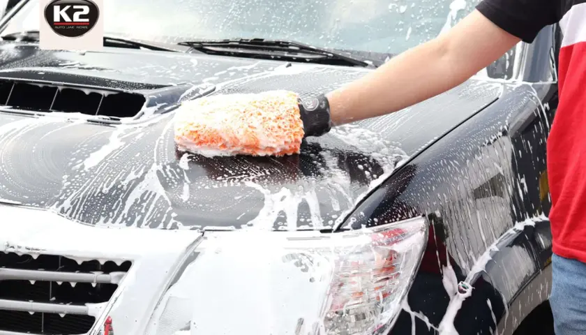 Jak myć samochód z powłoką ceramiczną? Poradnik eksperta