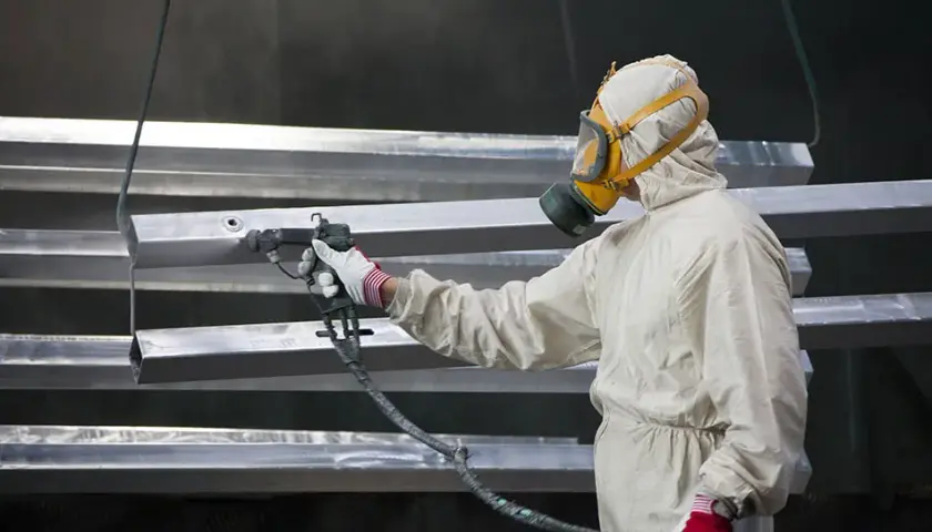 Malowanie chlorokauczukiem pistoletem: Perfekcyjna powłoka krok po kroku