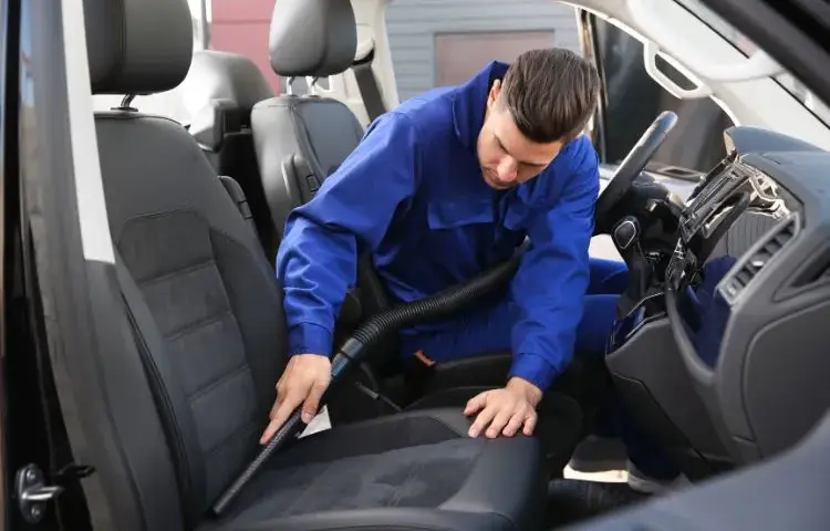 Jak odkurzyć auto na myjni? Poradnik krok po kroku i triki eksperta