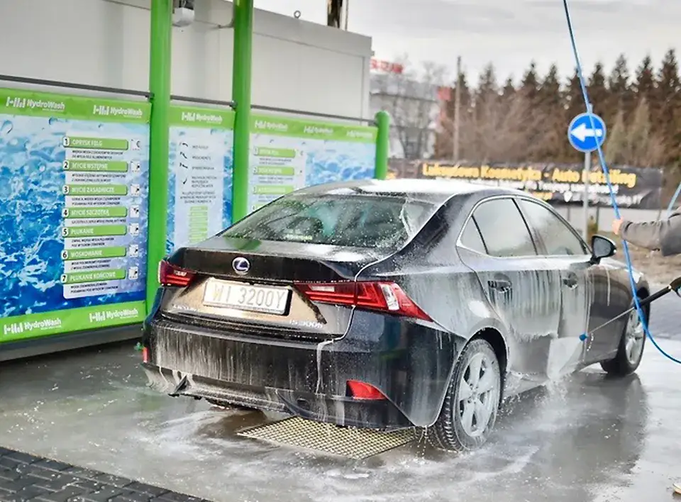 myjnia bezdotykowa auto mycie
